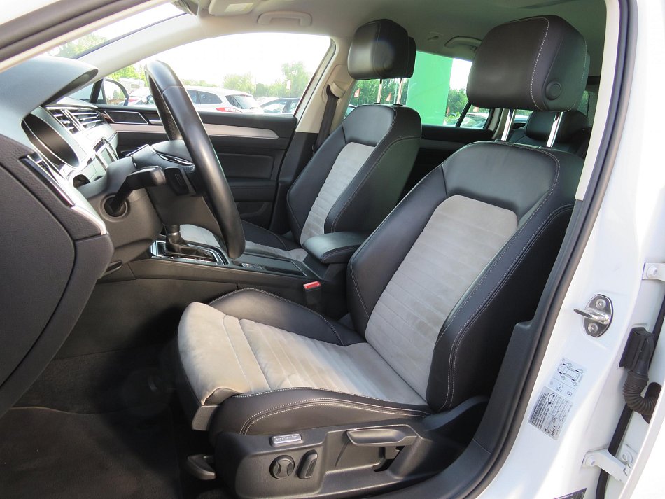 Volkswagen Passat 2.0TDi Highline