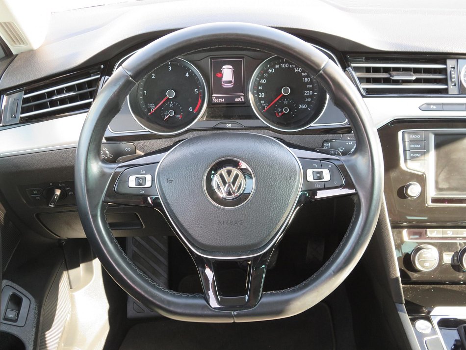 Volkswagen Passat 2.0TDi Highline