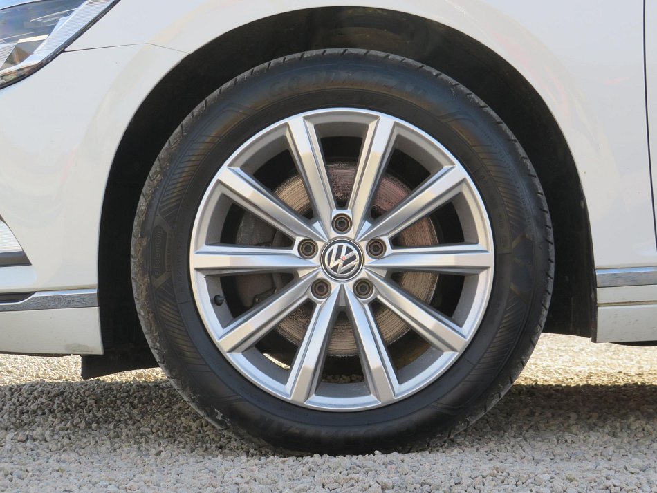 Volkswagen Passat 2.0TDi Highline