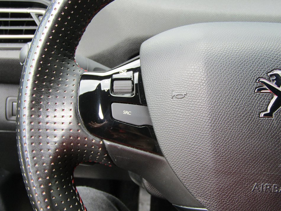Peugeot 308 1.5HDi 