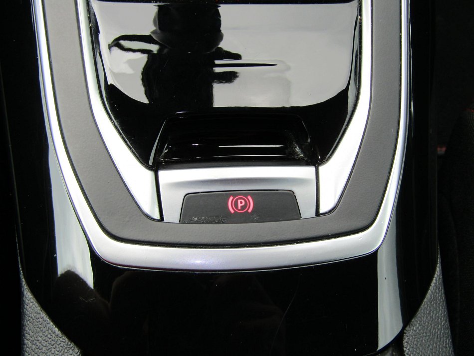 Peugeot 308 1.5HDi 
