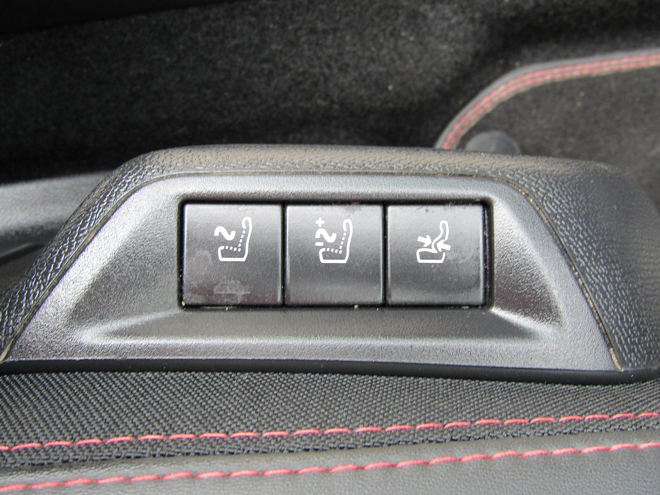 Peugeot 308 1.5HDi 