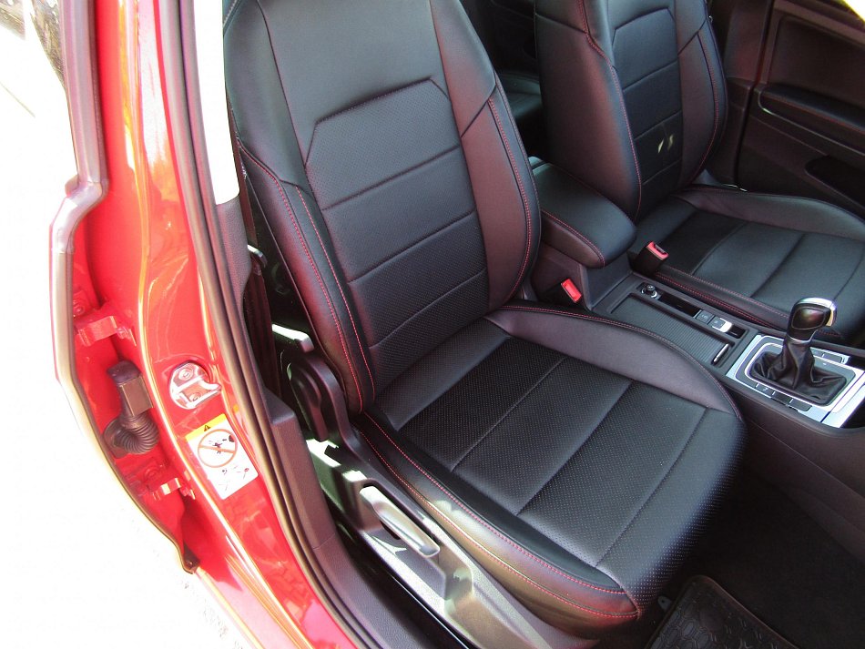 Volkswagen Golf 2.0.TDi 