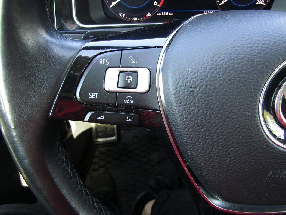 Volkswagen Golf 2.0.TDi 