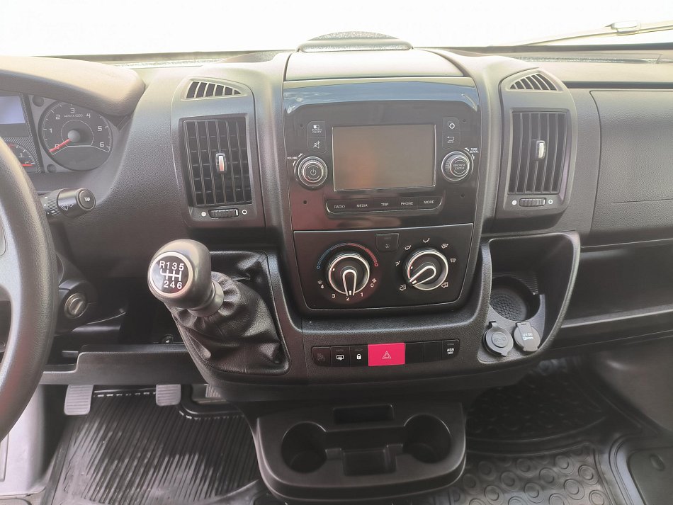 Peugeot Boxer 2.2HDi  L2H2