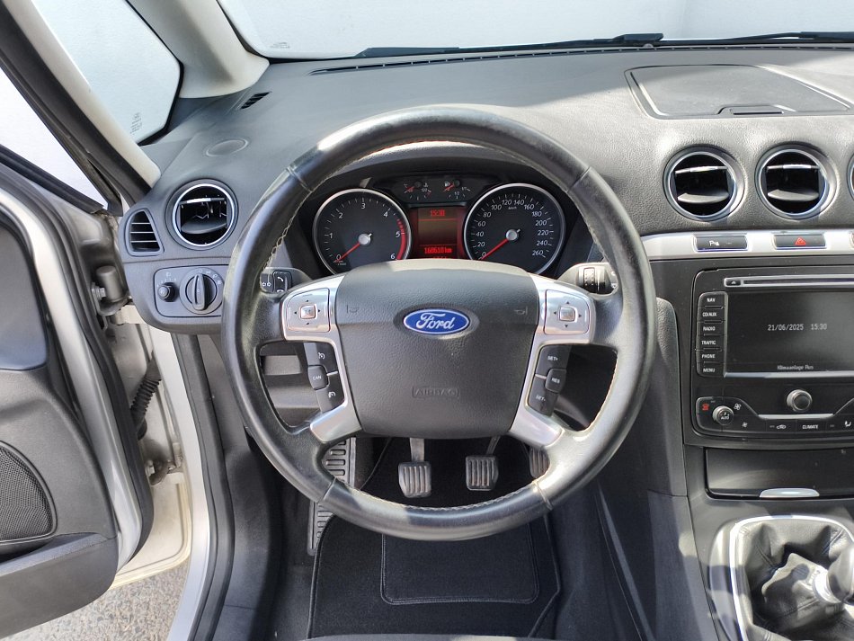 Ford Galaxy 2.0 TDCi Ghia