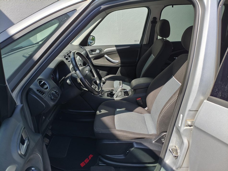 Ford Galaxy 2.0 TDCi Ghia