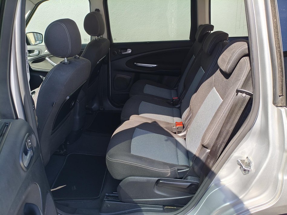 Ford Galaxy 2.0 TDCi Ghia