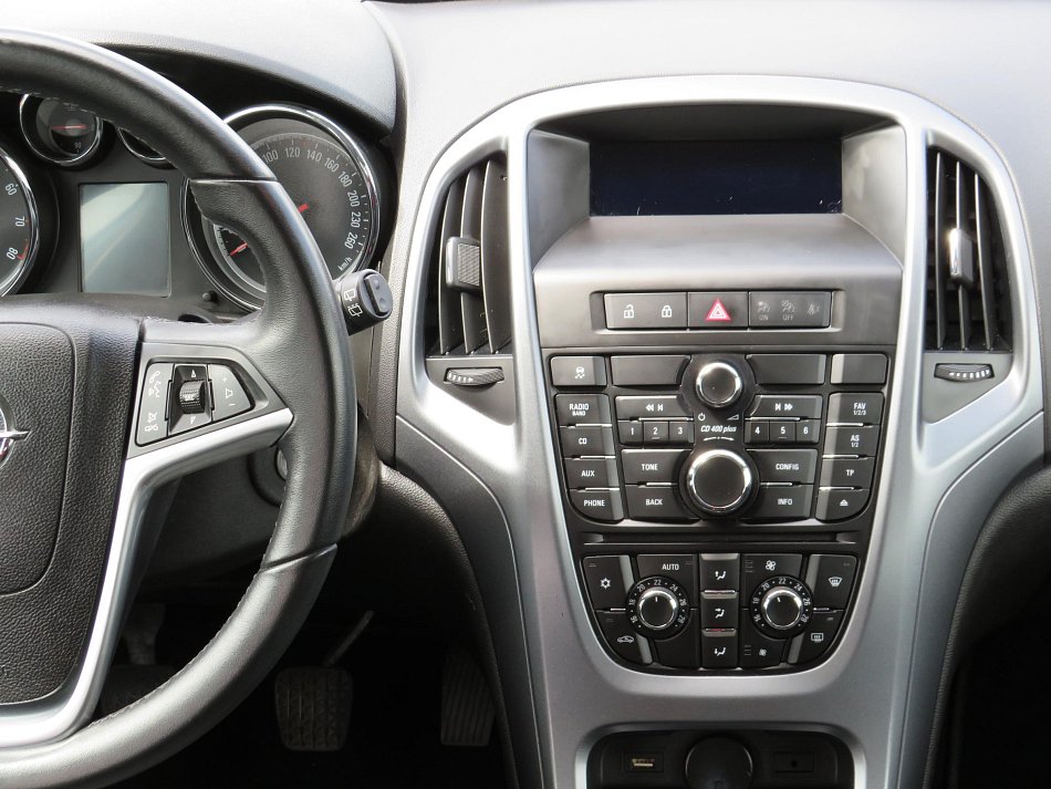 Opel Astra 1.4T 