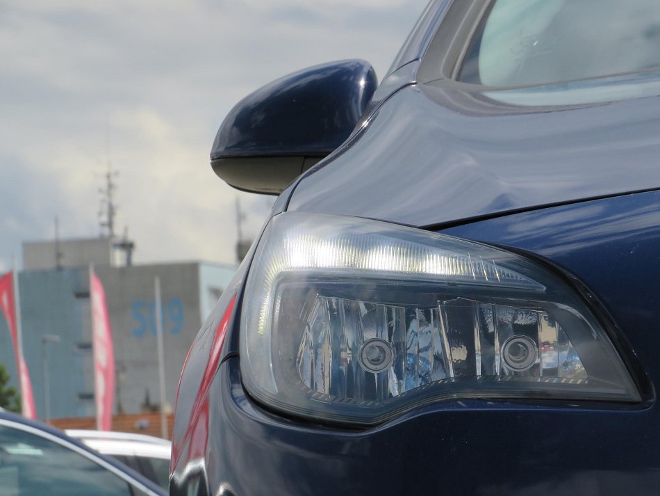 Opel Astra 1.4T 