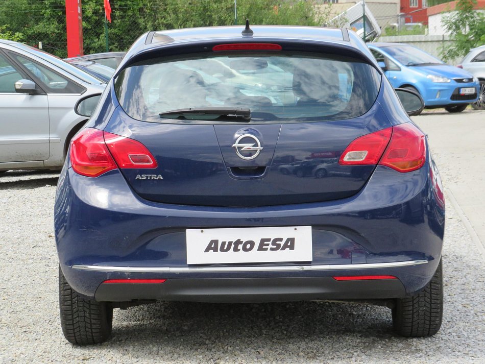Opel Astra 1.4T 