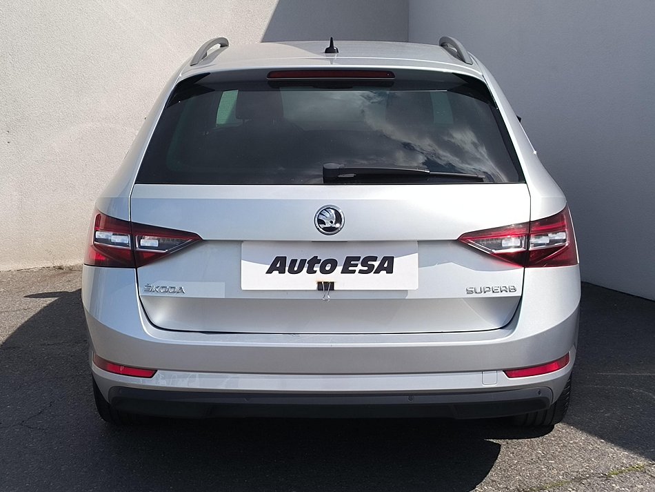 Škoda Superb III 2.0 TDi 