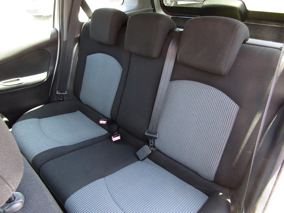Peugeot 206 1.4 i 