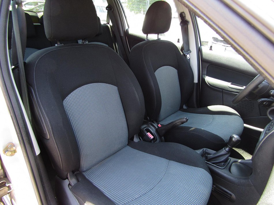 Peugeot 206 1.4 i 