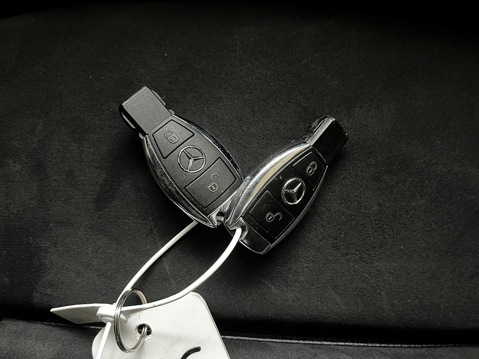 Mercedes-Benz Třída A 1.6i Sport A180