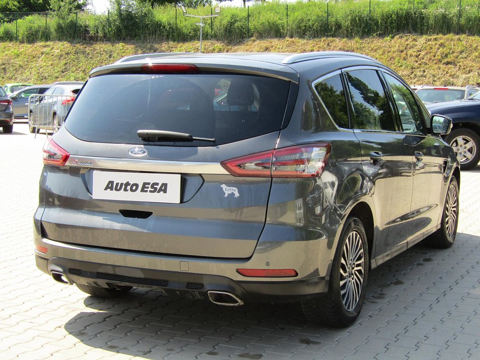 Ford S-MAX 2.0TDCi Titanium