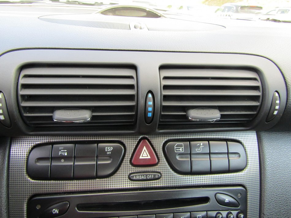 Mercedes-Benz Třída C 1.8K 