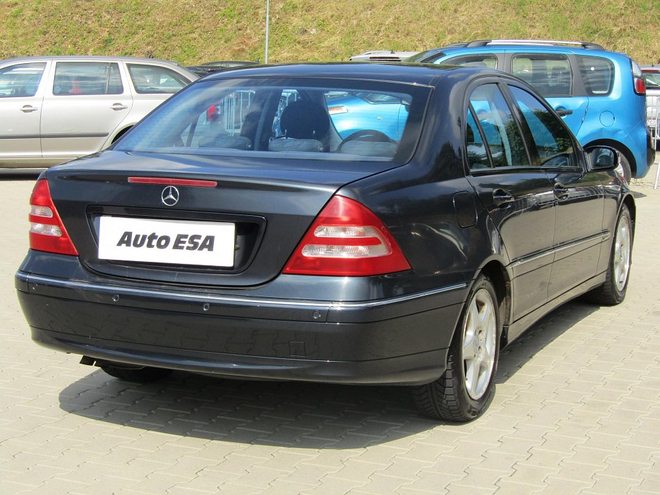 Mercedes-Benz Třída C 1.8K 