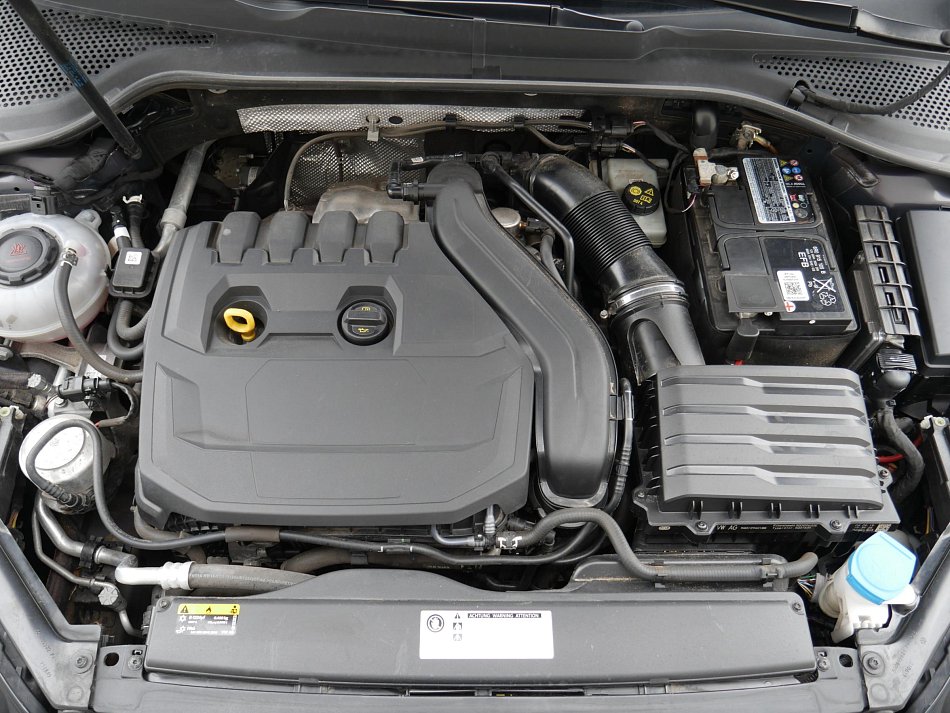 Volkswagen Golf 1.5 TSi 