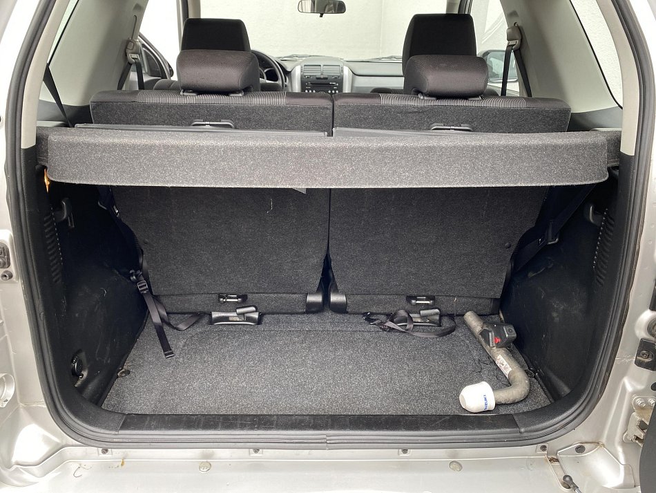 Suzuki Grand Vitara 1.6 i  4X4
