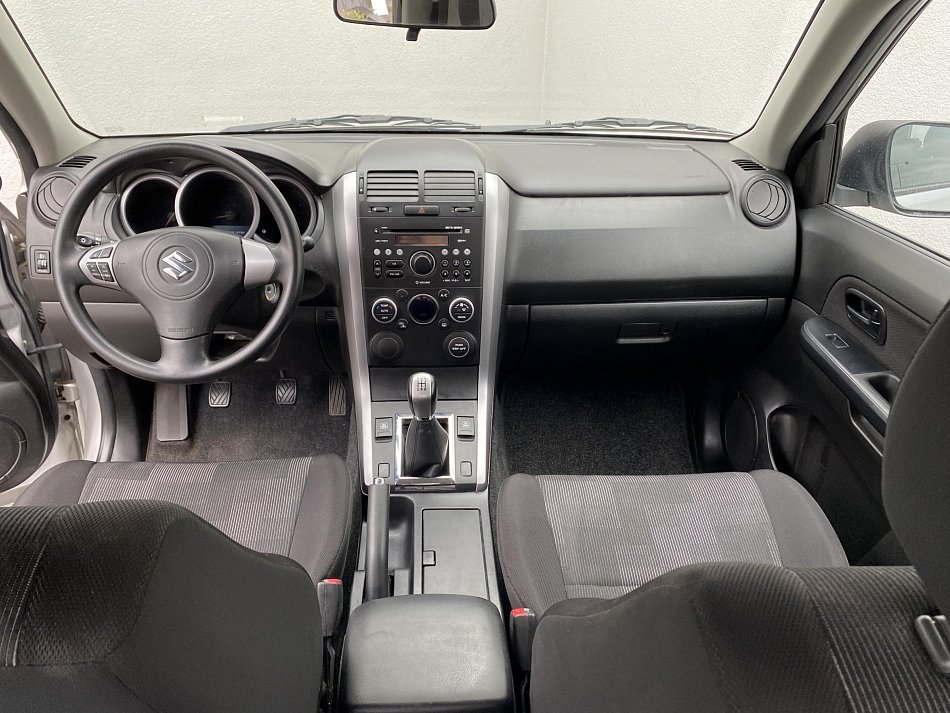 Suzuki Grand Vitara 1.6 i  4X4