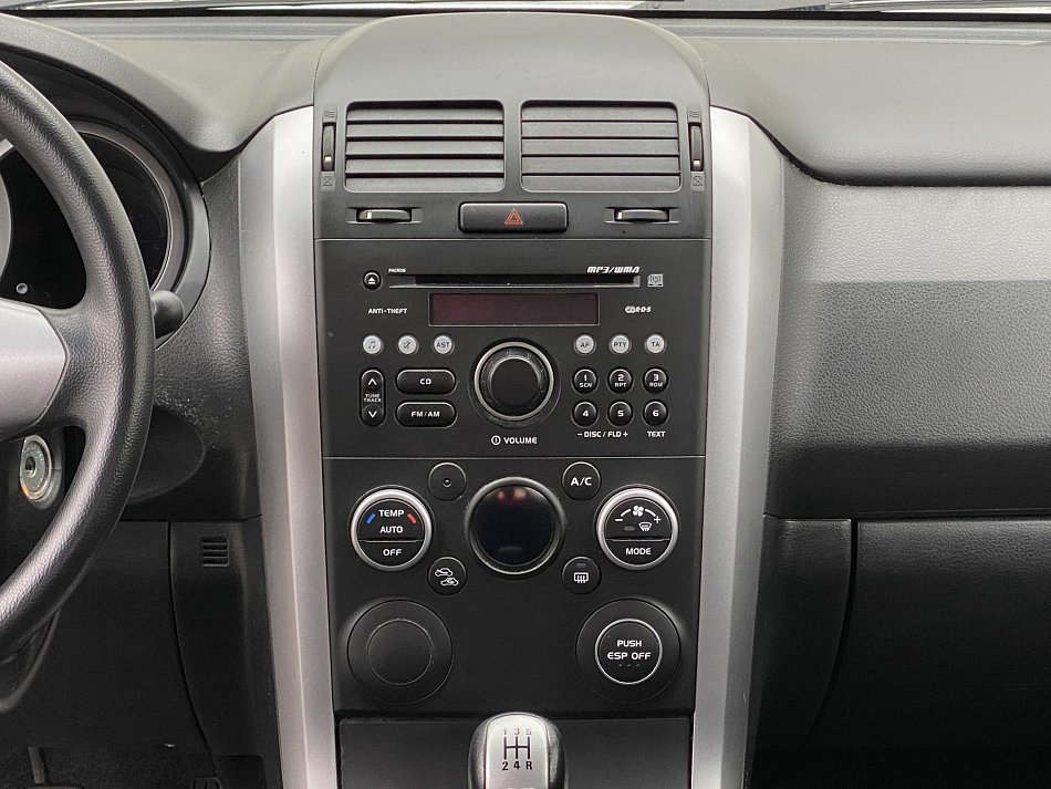 Suzuki Grand Vitara 1.6 i  4X4