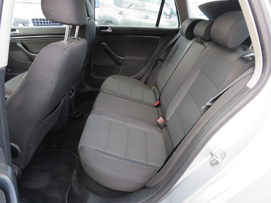 Volkswagen Golf 2.0TDi 