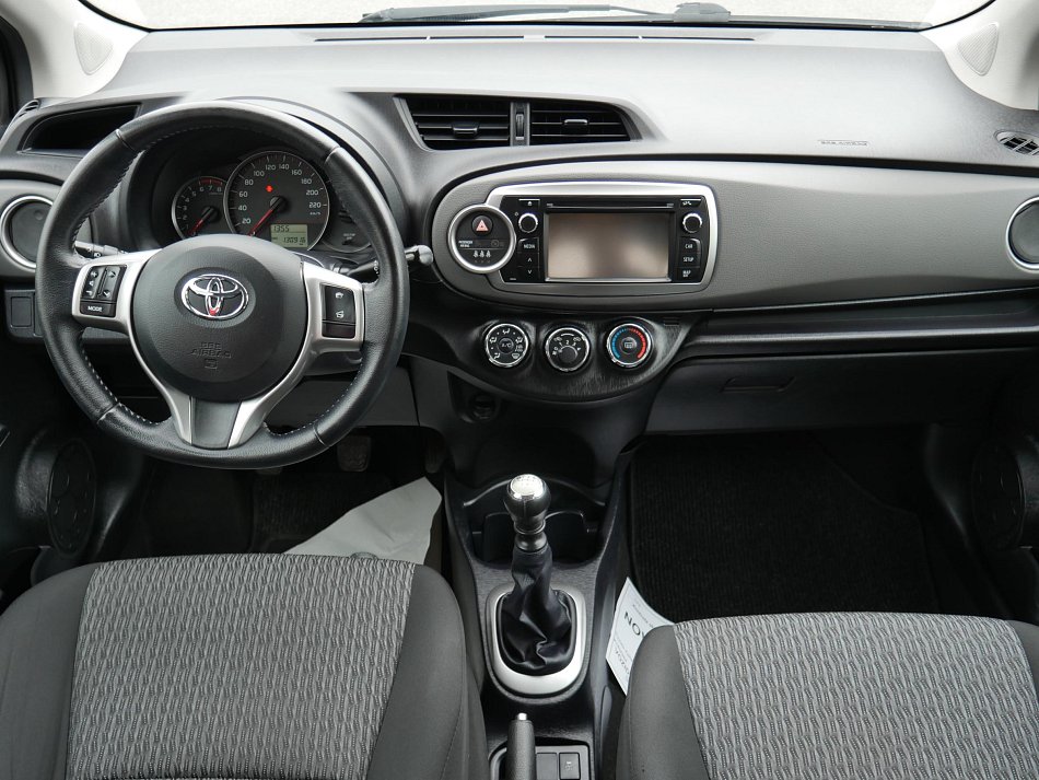 Toyota Yaris 1.33 VVT-i 