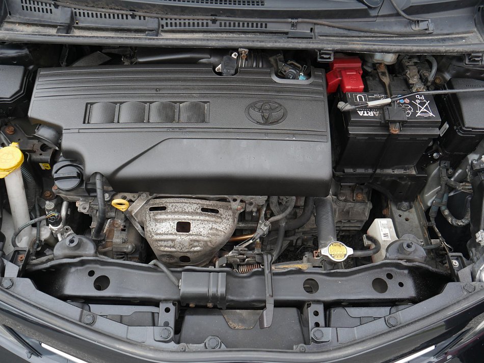 Toyota Yaris 1.33 VVT-i 