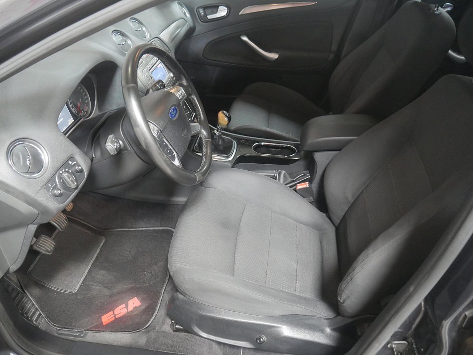 Ford Mondeo 2.0 TDCi 