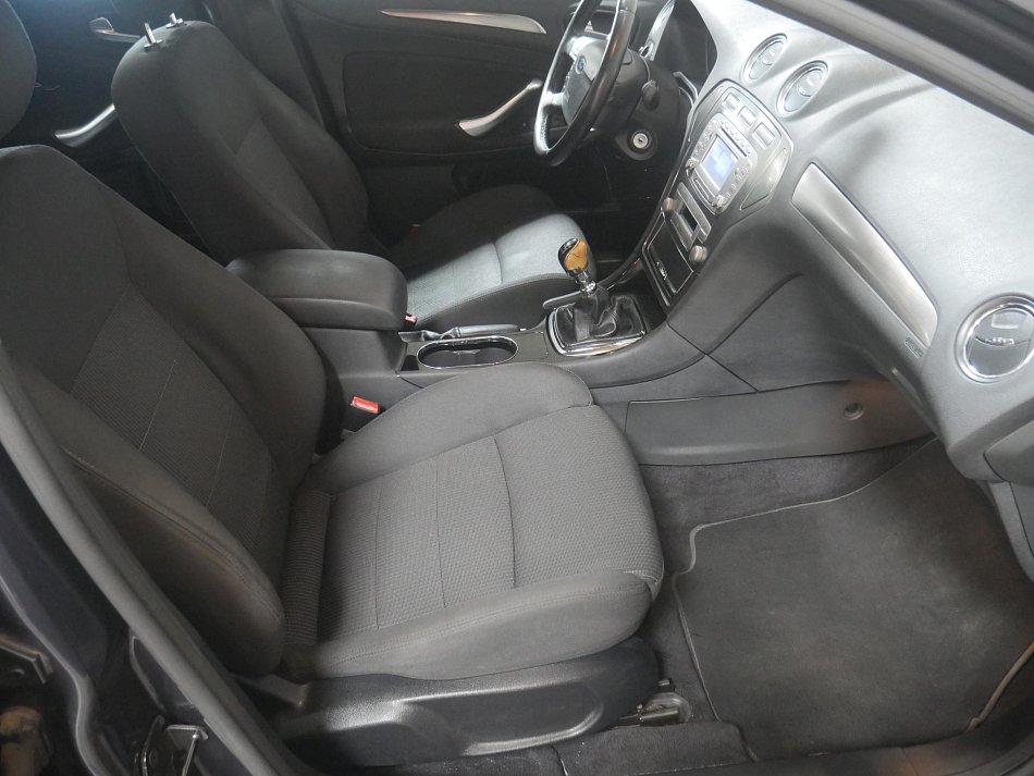 Ford Mondeo 2.0 TDCi 