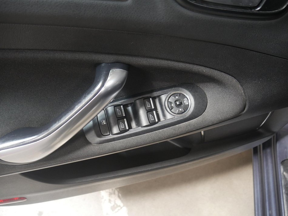 Ford Mondeo 2.0 TDCi 