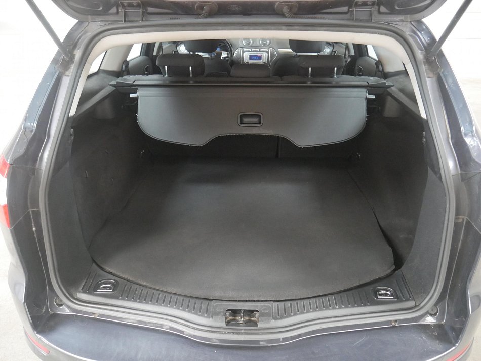 Ford Mondeo 2.0 TDCi 