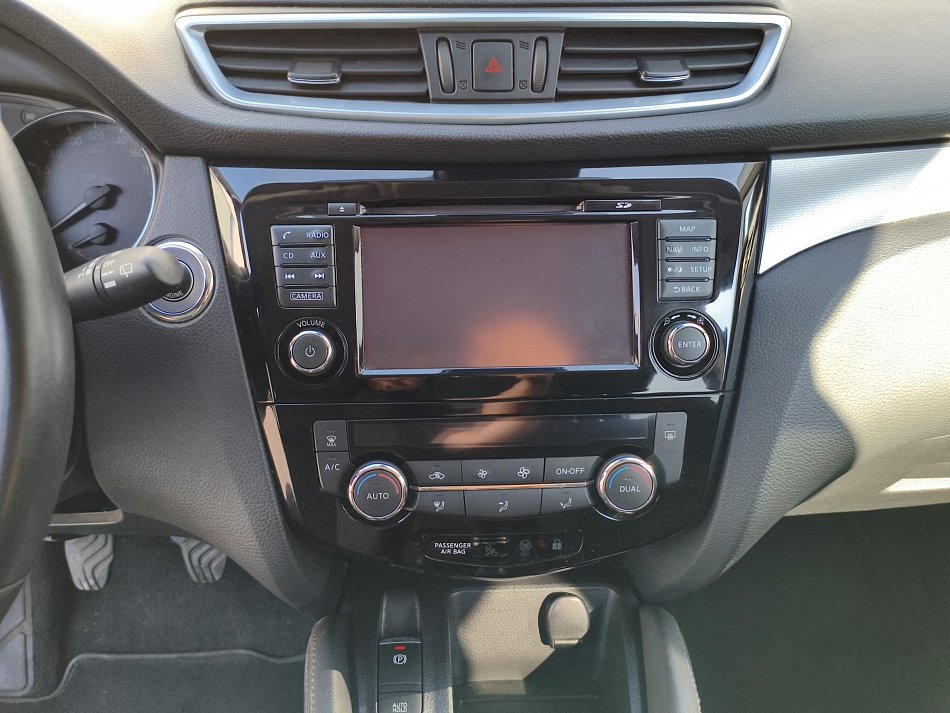 Nissan Qashqai 1.2 DIG-T N-Connecta