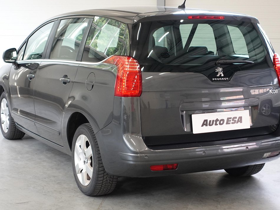 Peugeot 5008 2.0HDi 