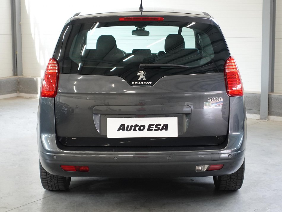 Peugeot 5008 2.0HDi 