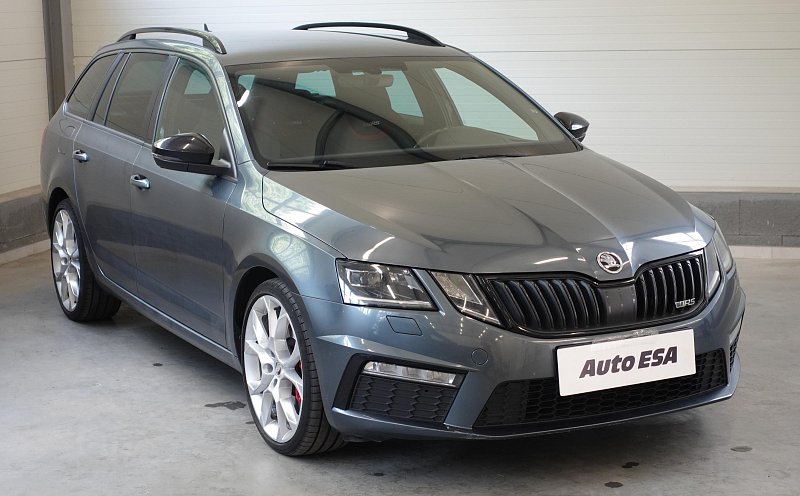 Škoda Octavia III 2.0 TSI  RS