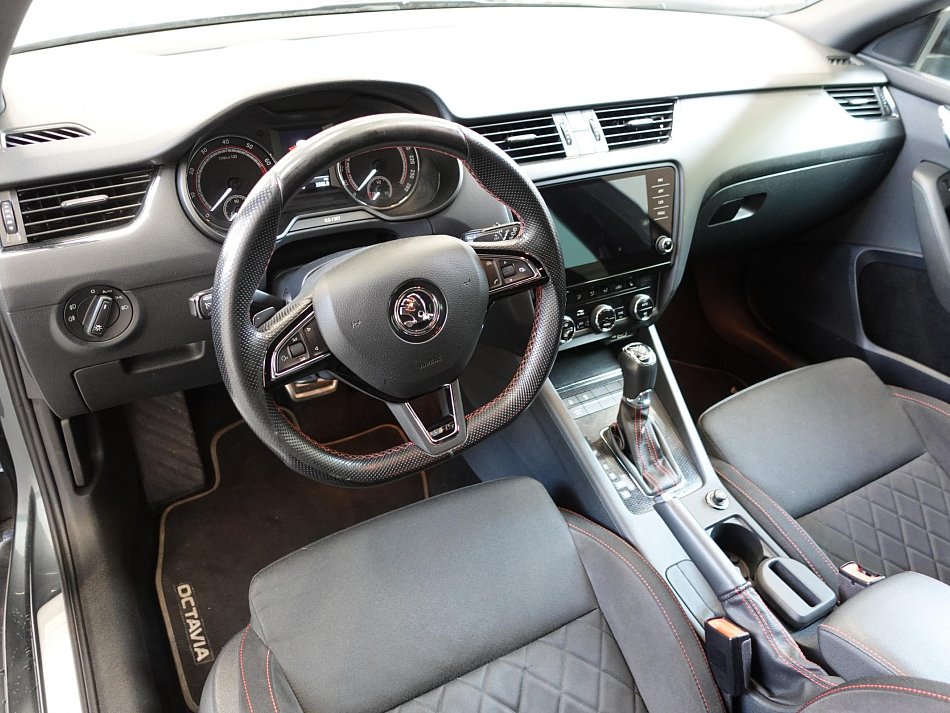 Škoda Octavia III 2.0 TSI  RS