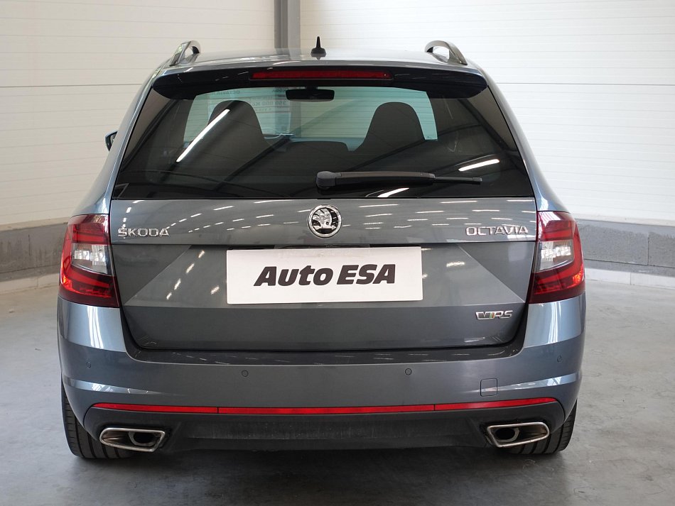 Škoda Octavia III 2.0 TSI  RS