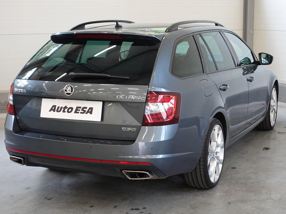 Škoda Octavia III 2.0 TSI  RS