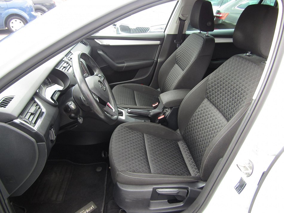 Škoda Octavia III 2.0 TDi Drive