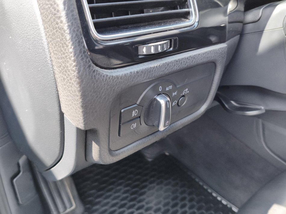 Volkswagen Touareg 3.0TDi  4x4