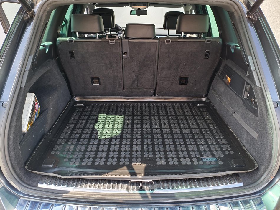 Volkswagen Touareg 3.0TDi  4x4