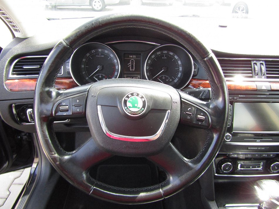 Škoda Superb II 2.0 TDi Elegance