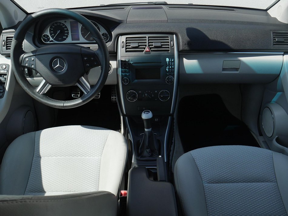 Mercedes-Benz Třída B 1.5 I 