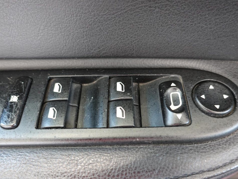 Peugeot 307 1.6i 