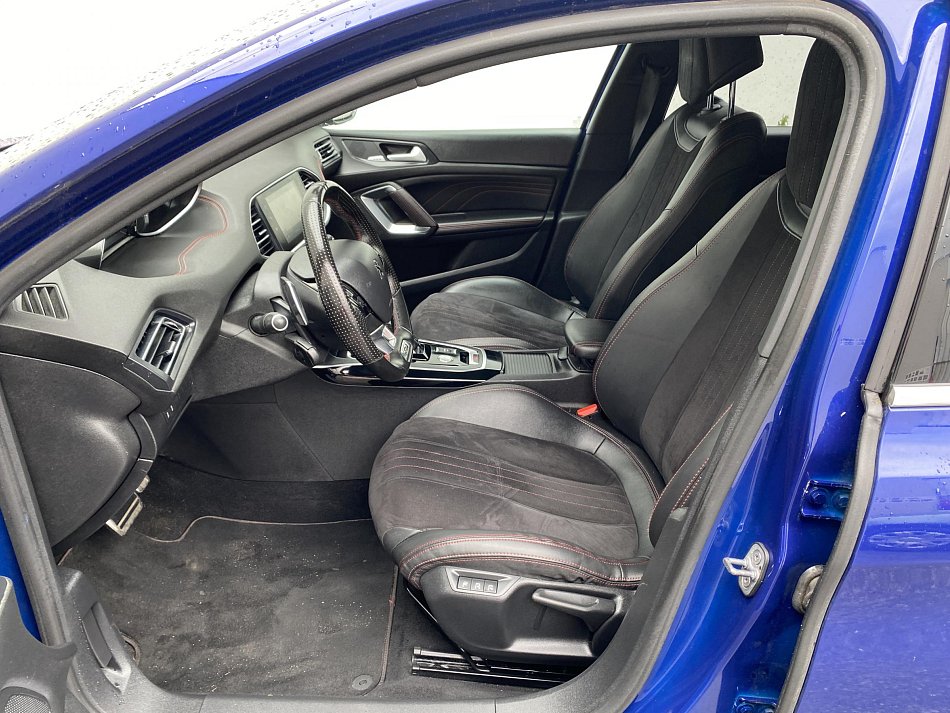 Peugeot 308 2.0 HDi GT