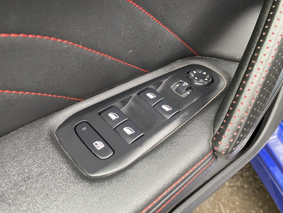 Peugeot 308 2.0 HDi GT