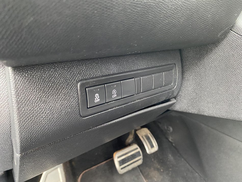 Peugeot 308 2.0 HDi GT