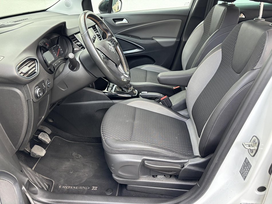 Opel Crossland X 1.2 T Innovation
